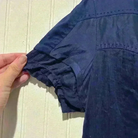 Dian von furstenburg navy button down silk blouse sz. 4 . Office , quite luxury - Picture 7 of 7